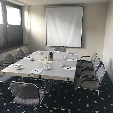 Karaman Group Hotell 3*