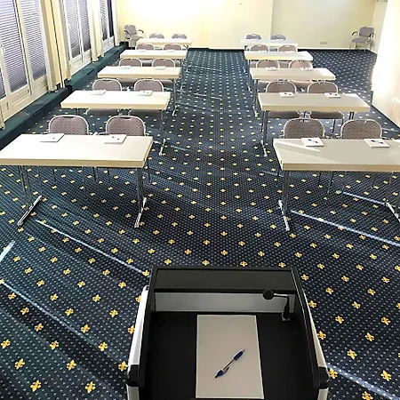 Karaman Group Hotell