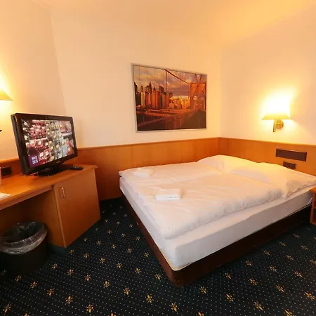 Karaman Group Hotel 3*