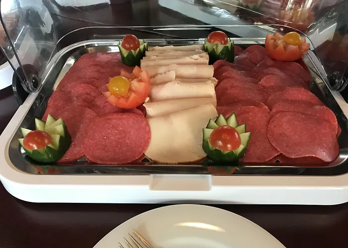 Karaman Group Отель Бад-Нендорф