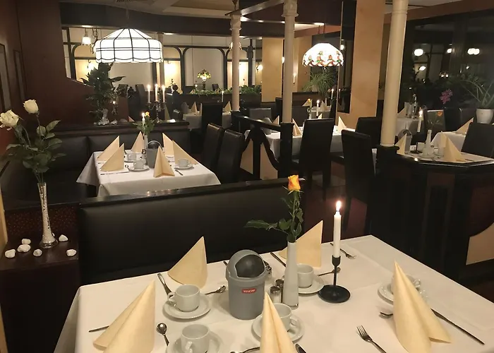 Отель Karaman Group Бад-Нендорф