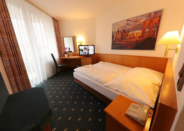 Отель Karaman Group Бад-Нендорф